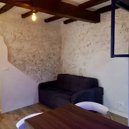 Tiny-house In The Heart Of Apartment