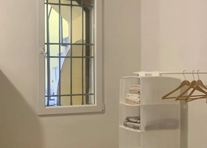 Tiny-house In The Heart Of * بولونيا