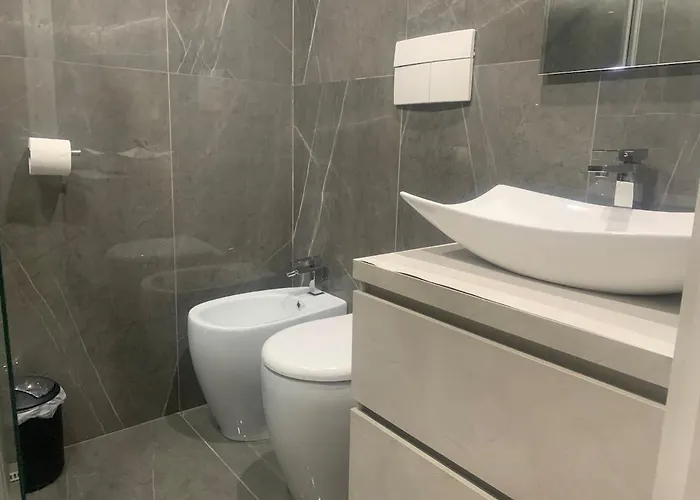 Tiny-house In The Heart Of بولونيا