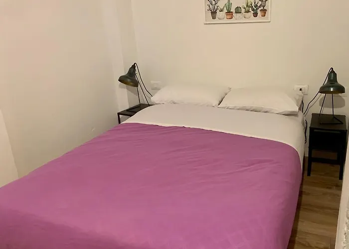 Tiny-house In The Heart Of Boloňa